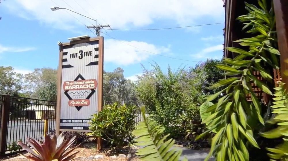 Aparthotel Five 3 Five Urangan Exterior foto