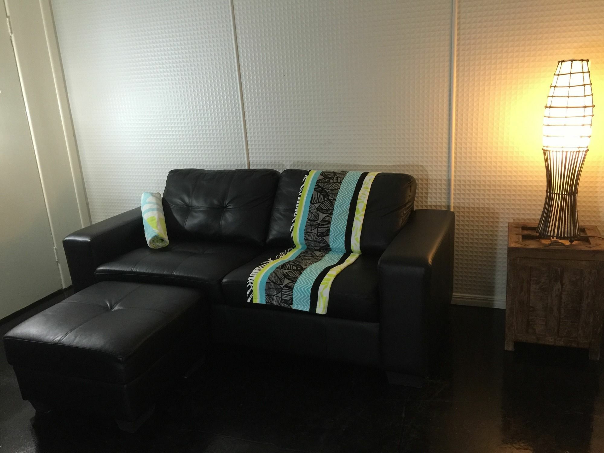 Aparthotel Five 3 Five Urangan Exterior foto