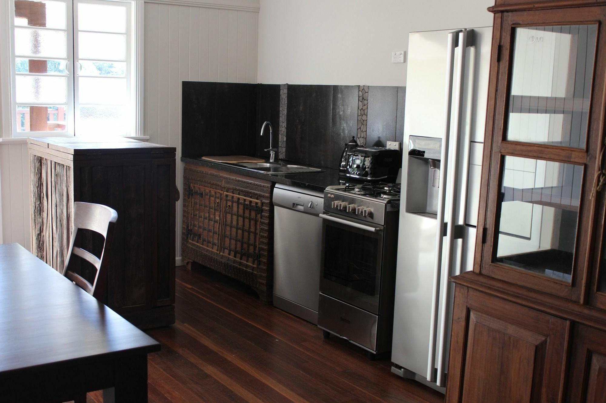 Aparthotel Five 3 Five Urangan Exterior foto