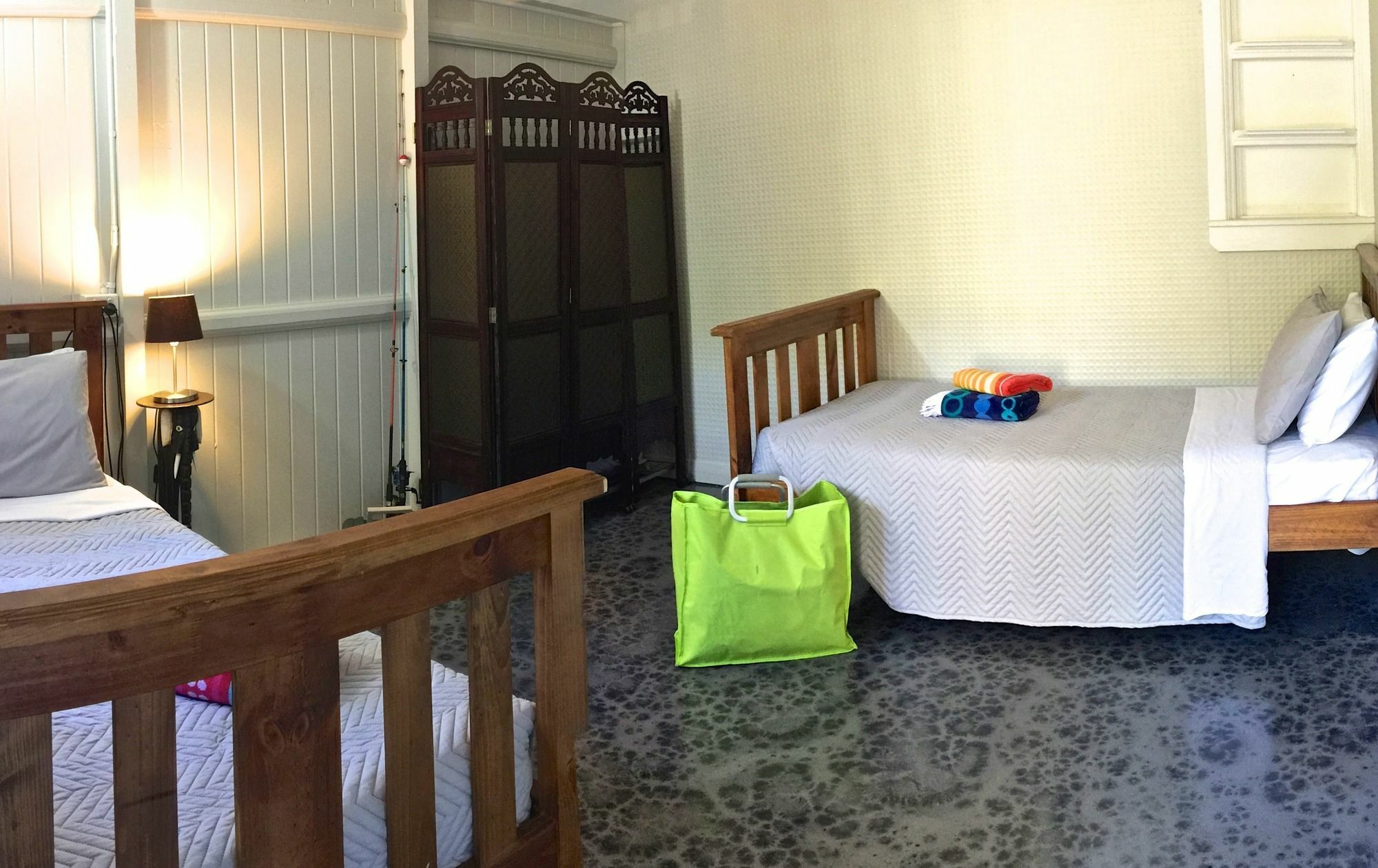 Aparthotel Five 3 Five Urangan Exterior foto